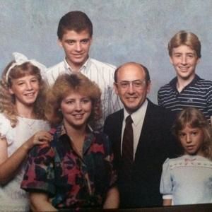 Meet your Posher, Connie